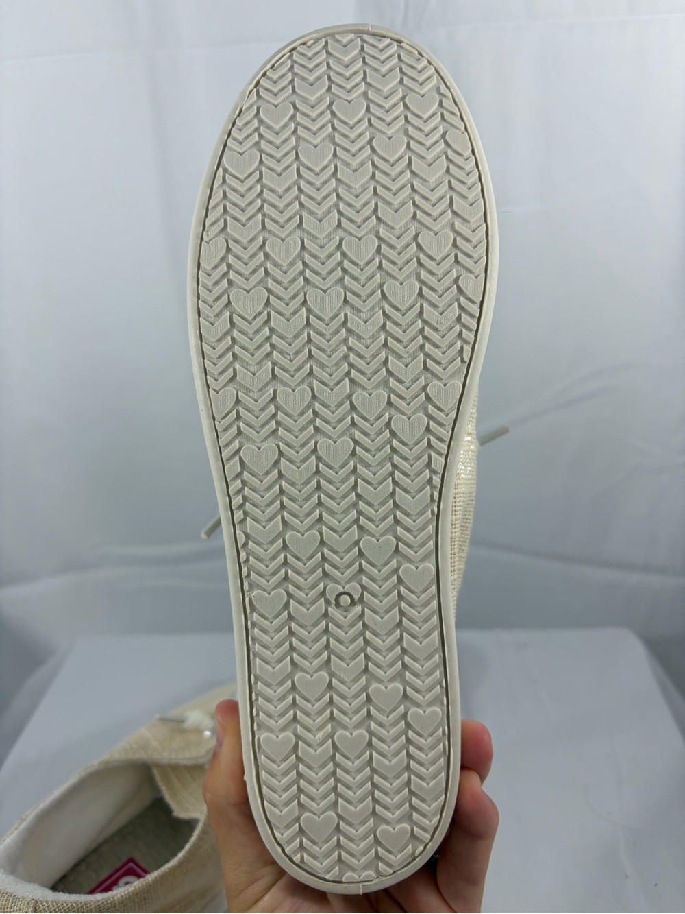 NWT POP Women’s Size 8.5 Sparkly Comfort Fit Beige Slip-On Shoe - Picture 5 of 7